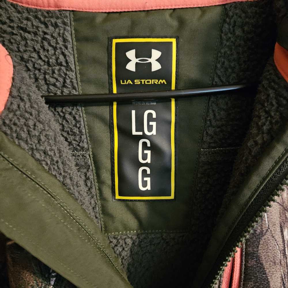 Camo Jacket - Picture 7 of 7
